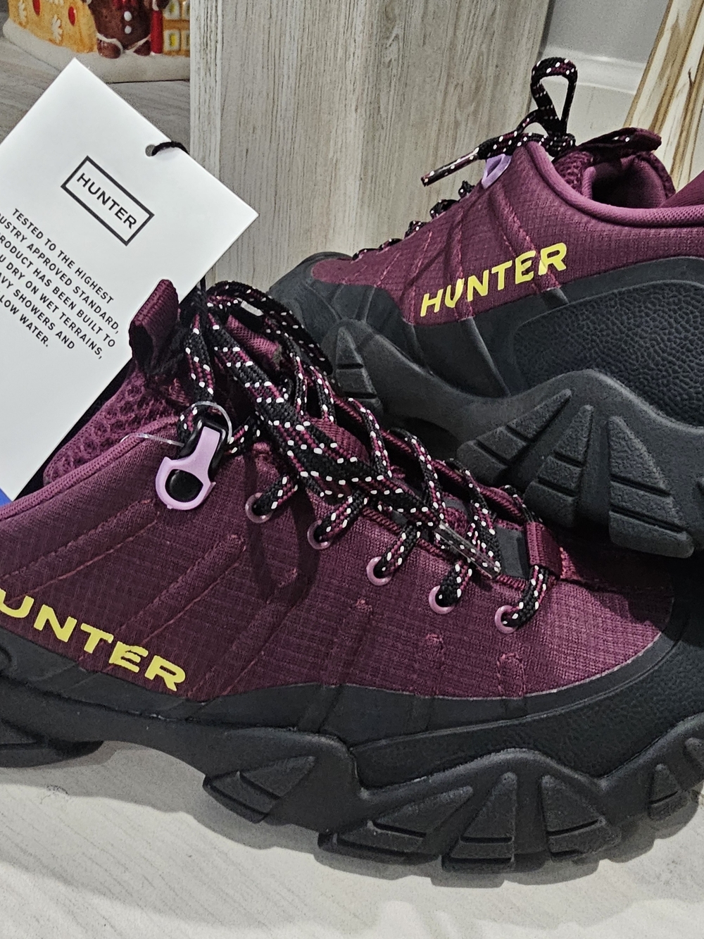 Hunter Women's Burgundy Waterproof Hiking Shoes Boots Size 9.5